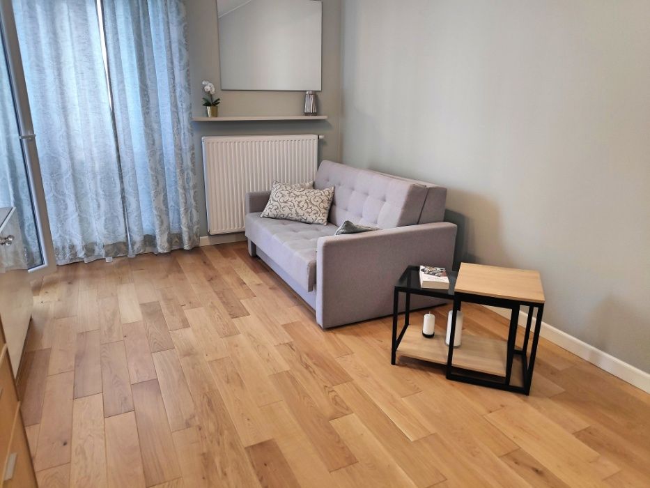 Apartament na dobę szpital  WIML Żoliborz 2 pokoje wifi balko garaż