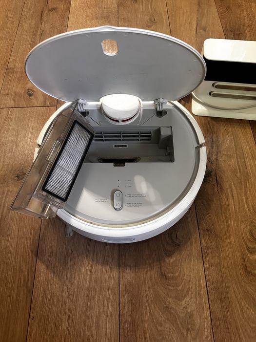 Робот пилосос xiaomi robot vacuum cleaner