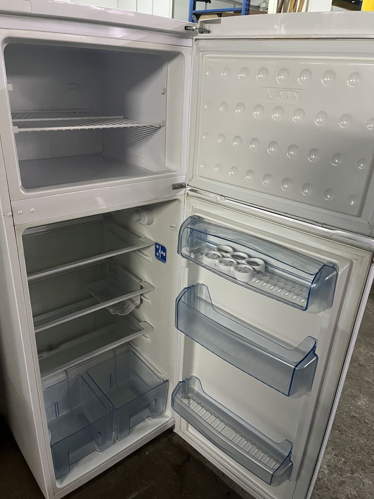 Frigorifico Combinado BEKO como novo