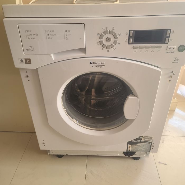 Пральна машина Ariston BWMD 742 EU на запчастини