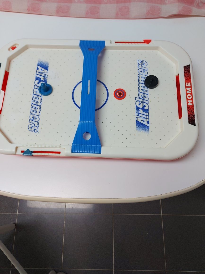 Jogo de Air Slammeys (Air Hockey) + 6 anos.