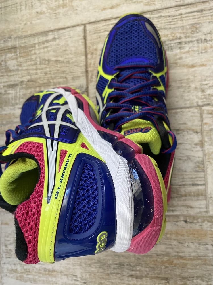 Кросівки унісекс 39р24.5см Asics Gel-Cayano21 Асікс originaj