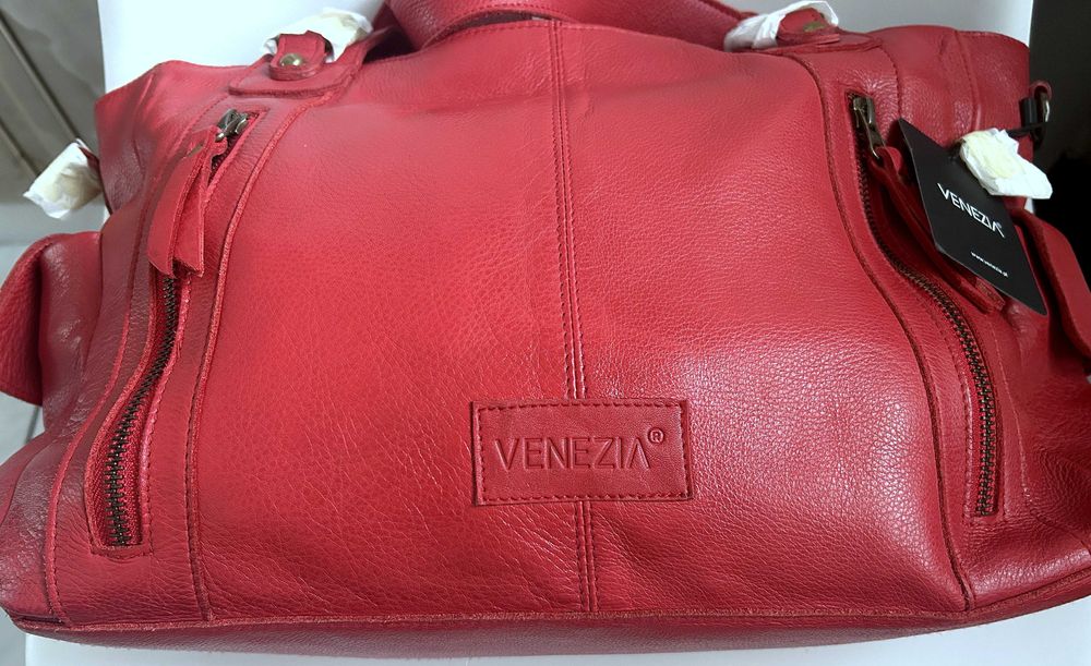Skórzana torebka VENEZIA czerwona