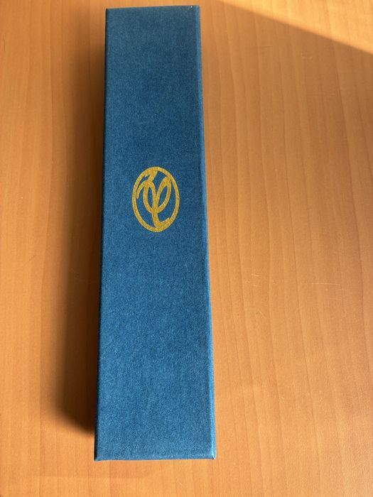 Золотистое ожерелье