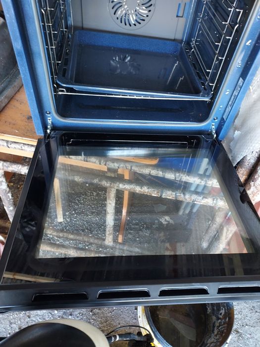 Drzwi piekarnika Samsunga