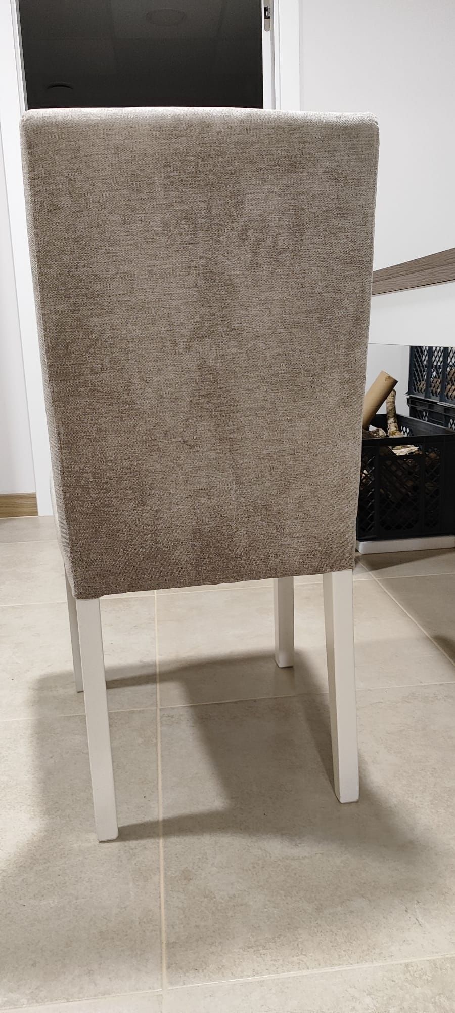 Mesa extensível e cadeiras