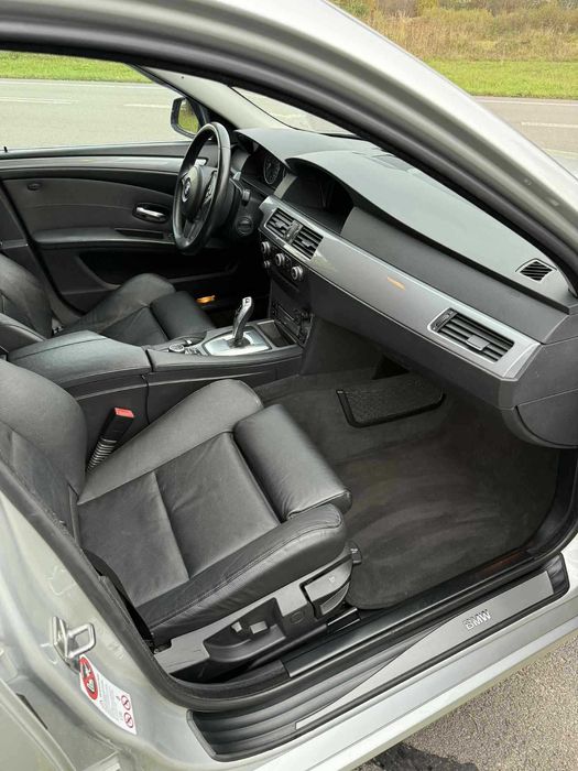 BMW e61 525Xi 3.0l Benzyna xDrive 4x4 lift LCi Xenon 2009r E60