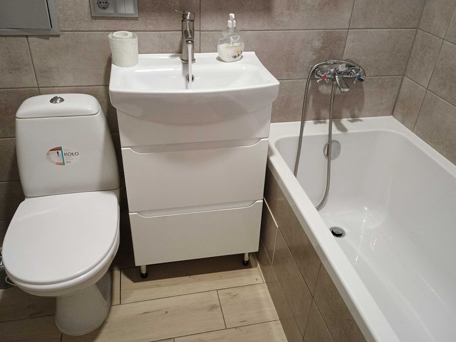 Киевская   новый ремонт и мебель недалеко Глобал   авто и ж.д вокзал