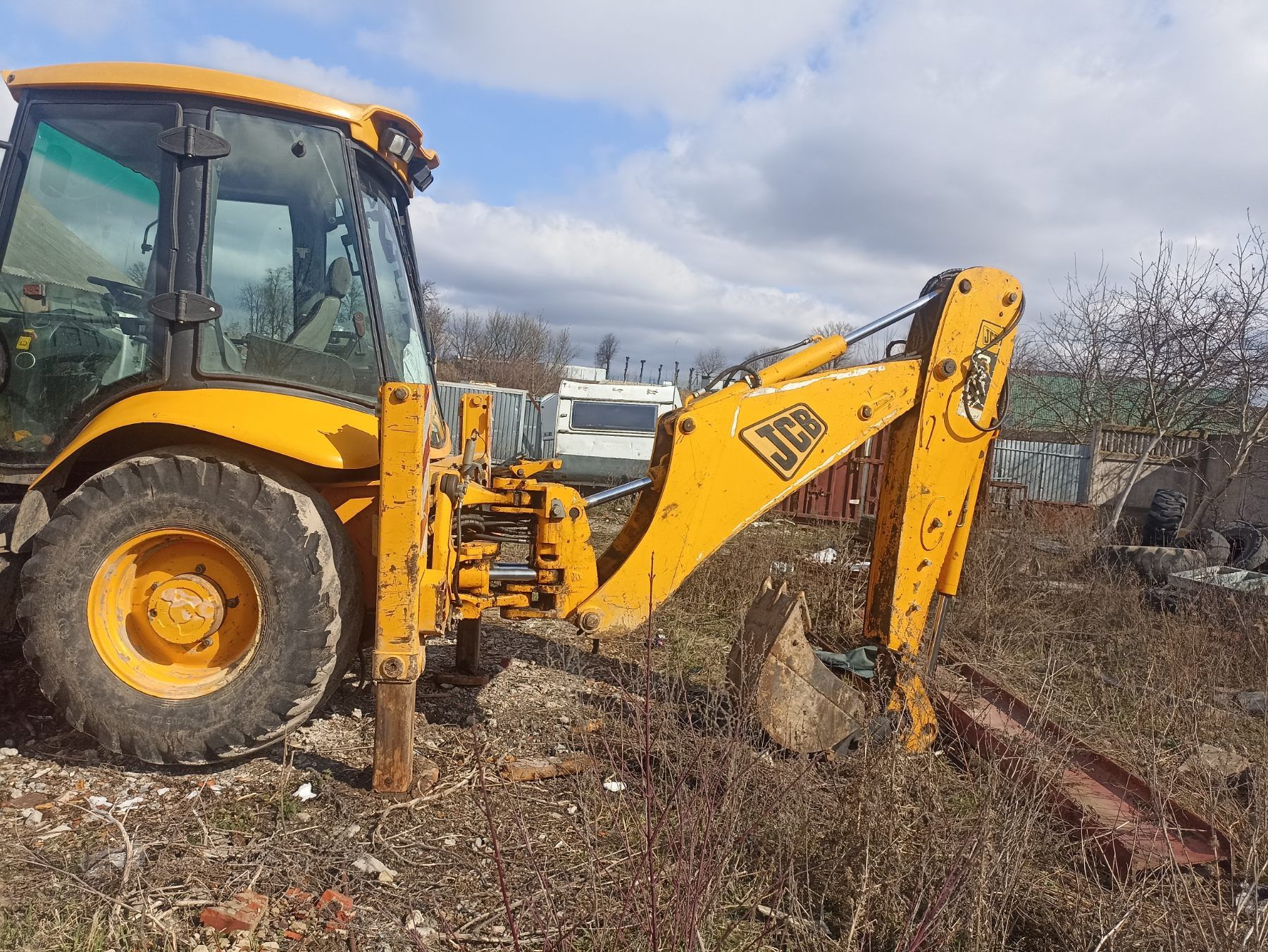 Продам екскаватор-навантажувач JCB 3CX