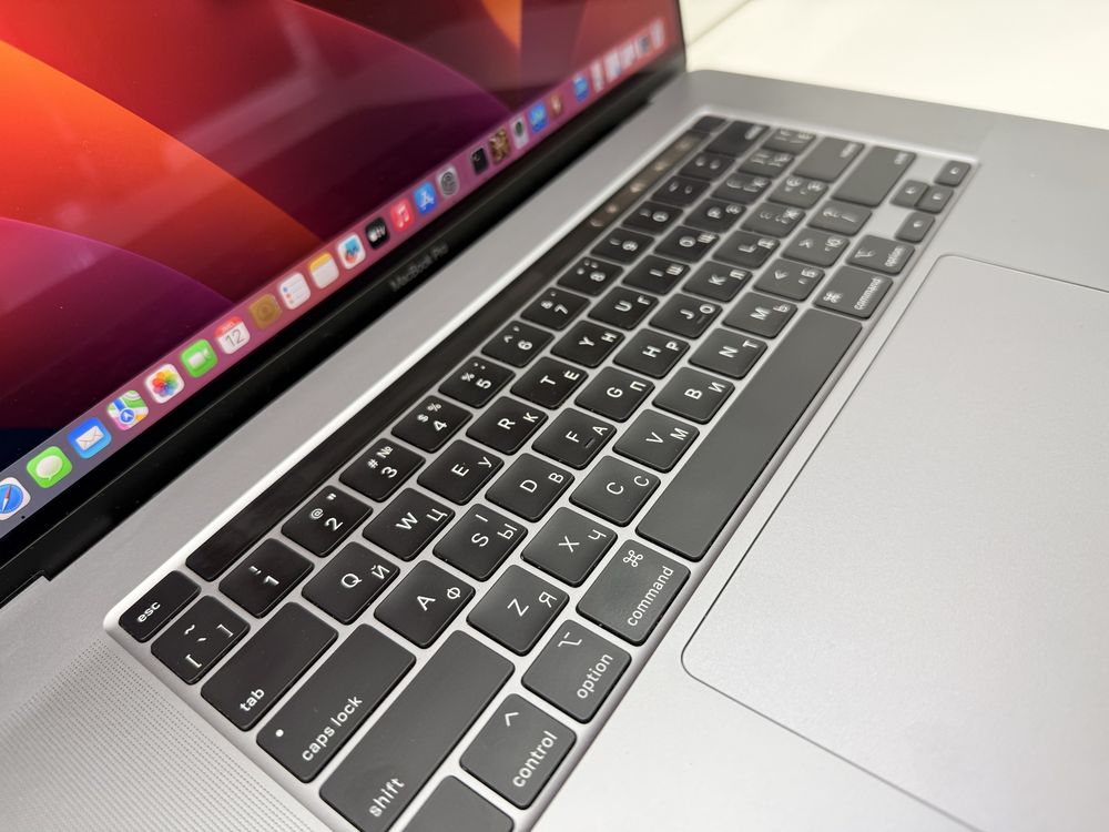 Apple Macbook Pro A2141 16 Mid 2019 (2020) i9-9980HK/16GB/512GB /5300M