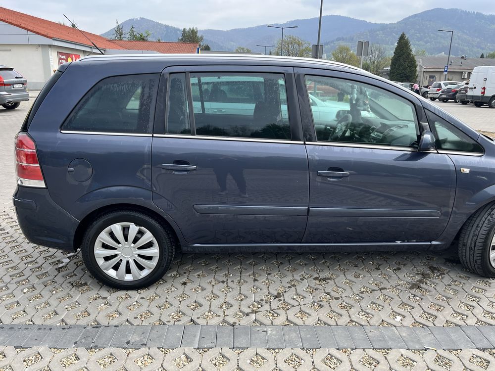 Opel Zafira 1.9 cdti