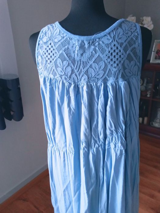 Sukienka letnia niebieska 44 46 zwiewna italia