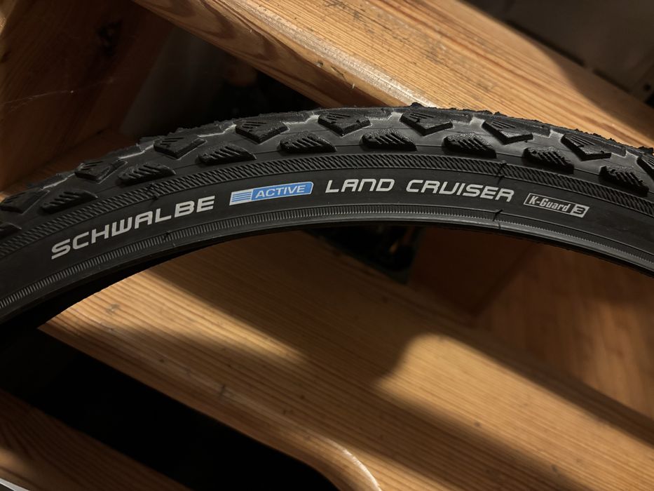 Покришки нові та бу Schwalbe Land Cruiser