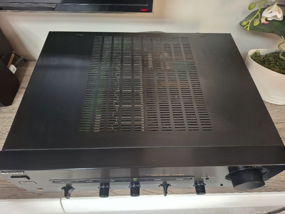 Wzmacniacza stereo Sony TA-F519R idealny. Made in Japan.