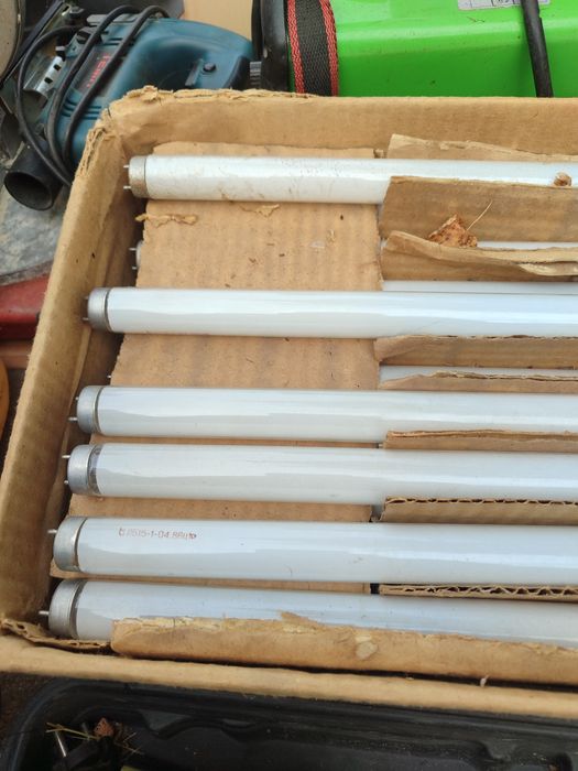 Лампы люминисцентные ЛБ-15