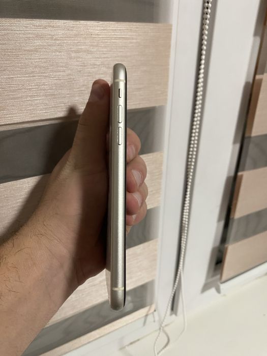 Iphone 11 64 gb білий