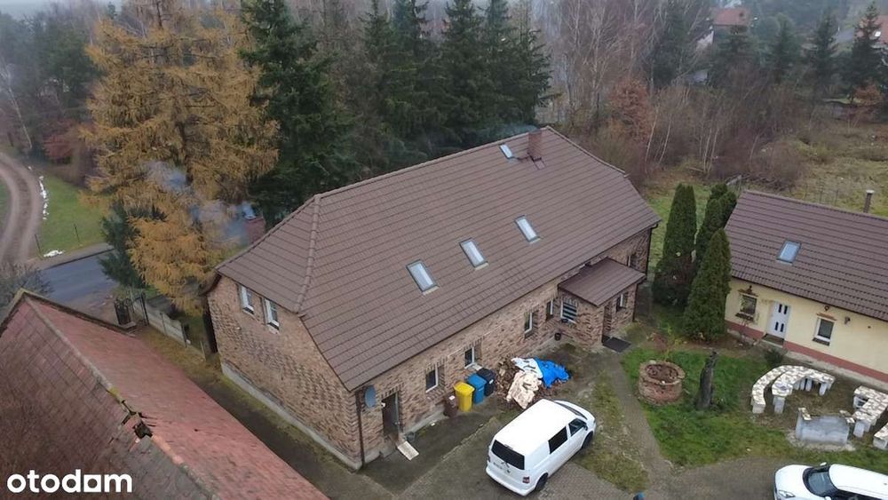 Okazja 2 domy + budynki gospodarcze 99 arów- możliwość podziału