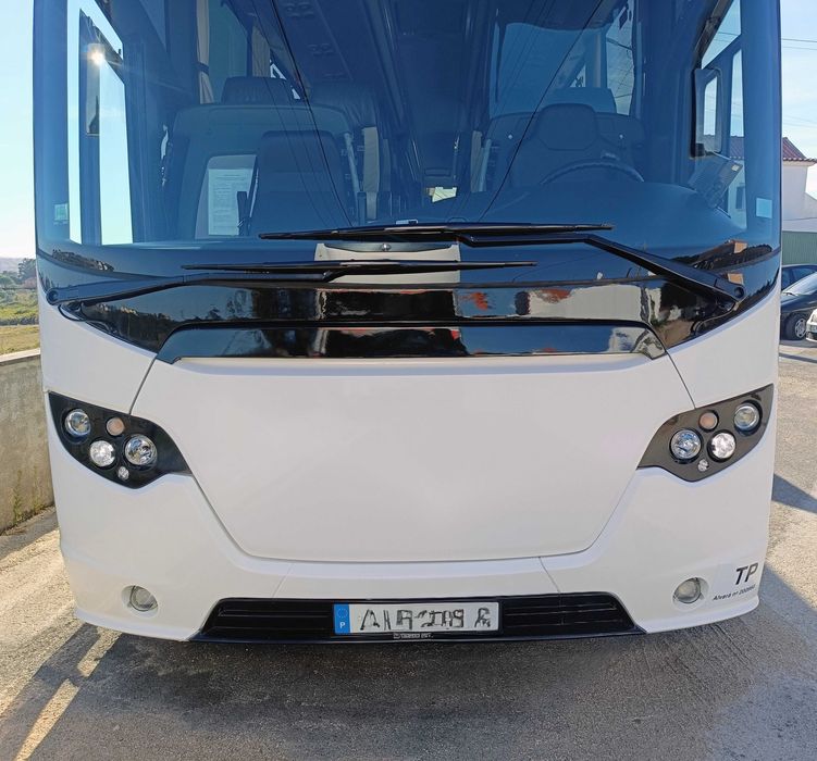 Autocarro de turismo