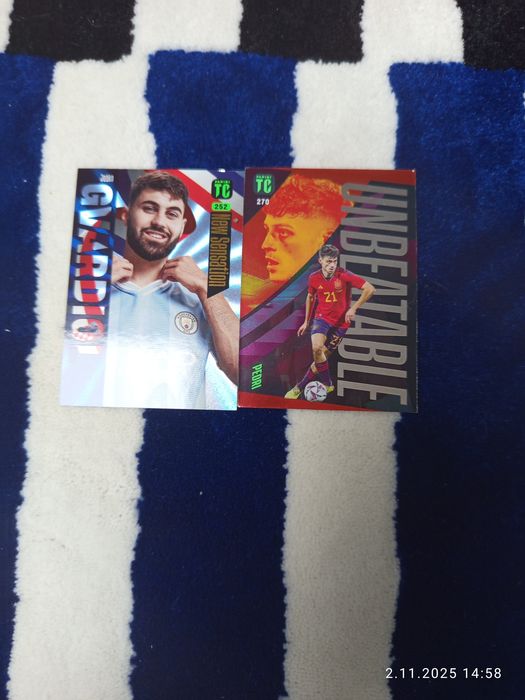 Karta piłkarska Pedri  unbeatable z 1 gratisem