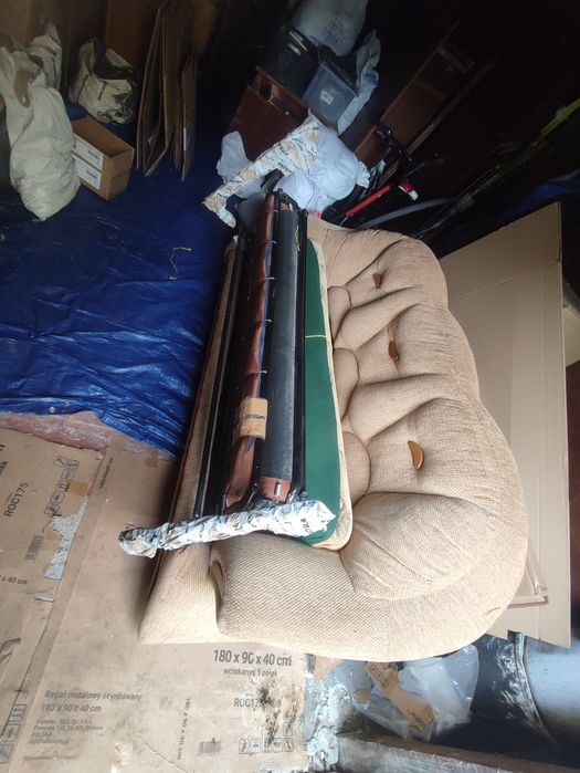 Sofa/Kanapa Rozkładana z funkcją spania Porządna w Dobrym Stanie