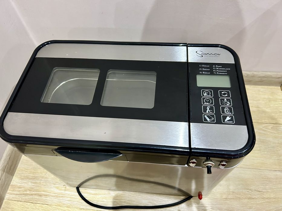 Хлібопіч Sana б/у