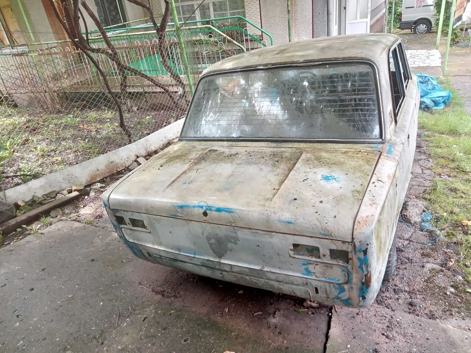 Продам ВАЗ 21011  не находу