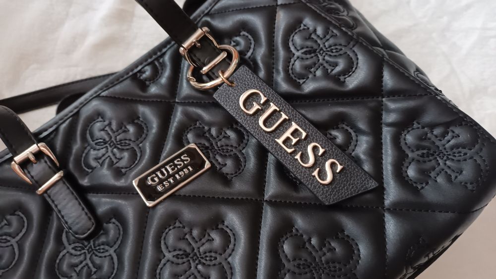 Torba, torebka , listonoszka Guess