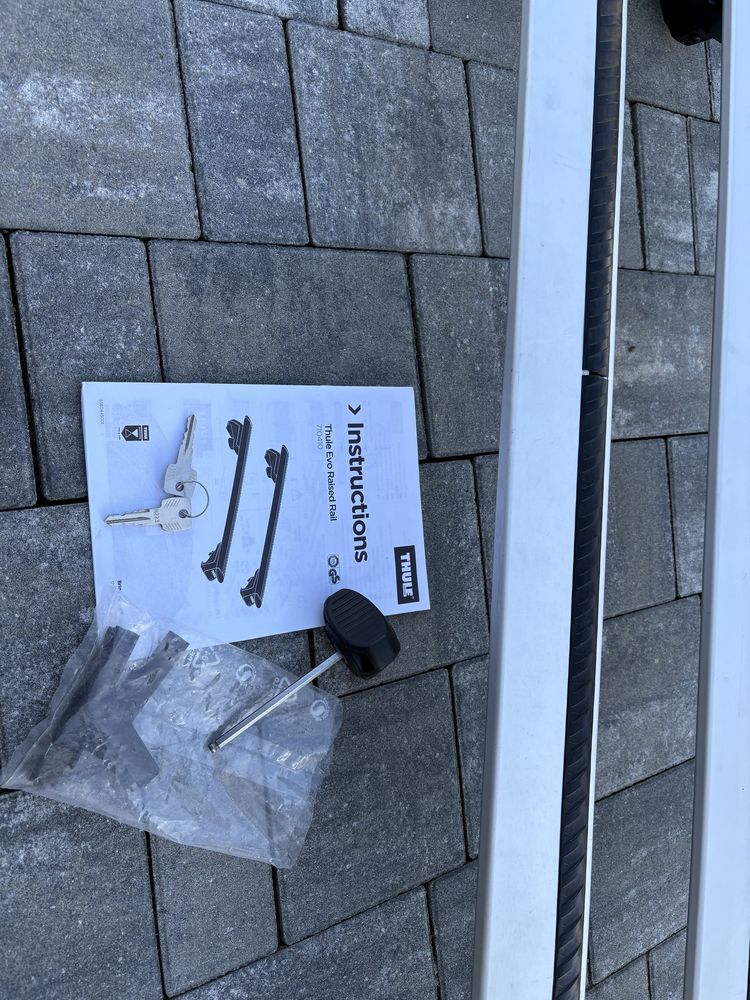 Belki THULE Wingbar 969100 (127 cm) + Thule Raised Rail Evo 710410