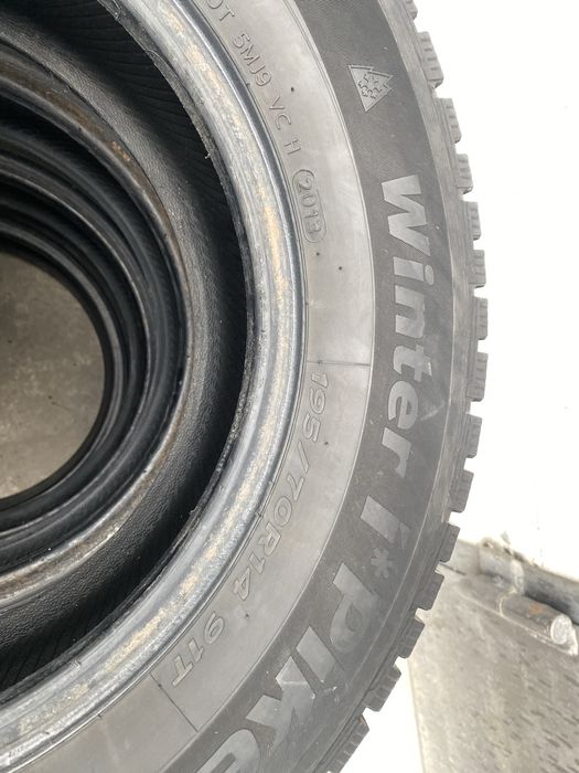 Прода комплект зимової гуми резини шини 195 70 14 r14