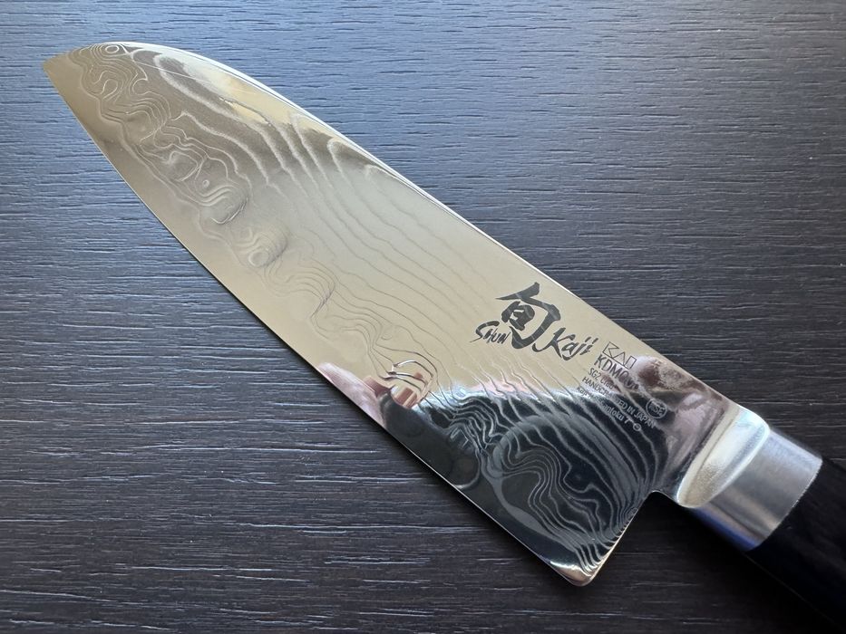 Японський професійний кухонний ніж сантоку Shun Kaji
