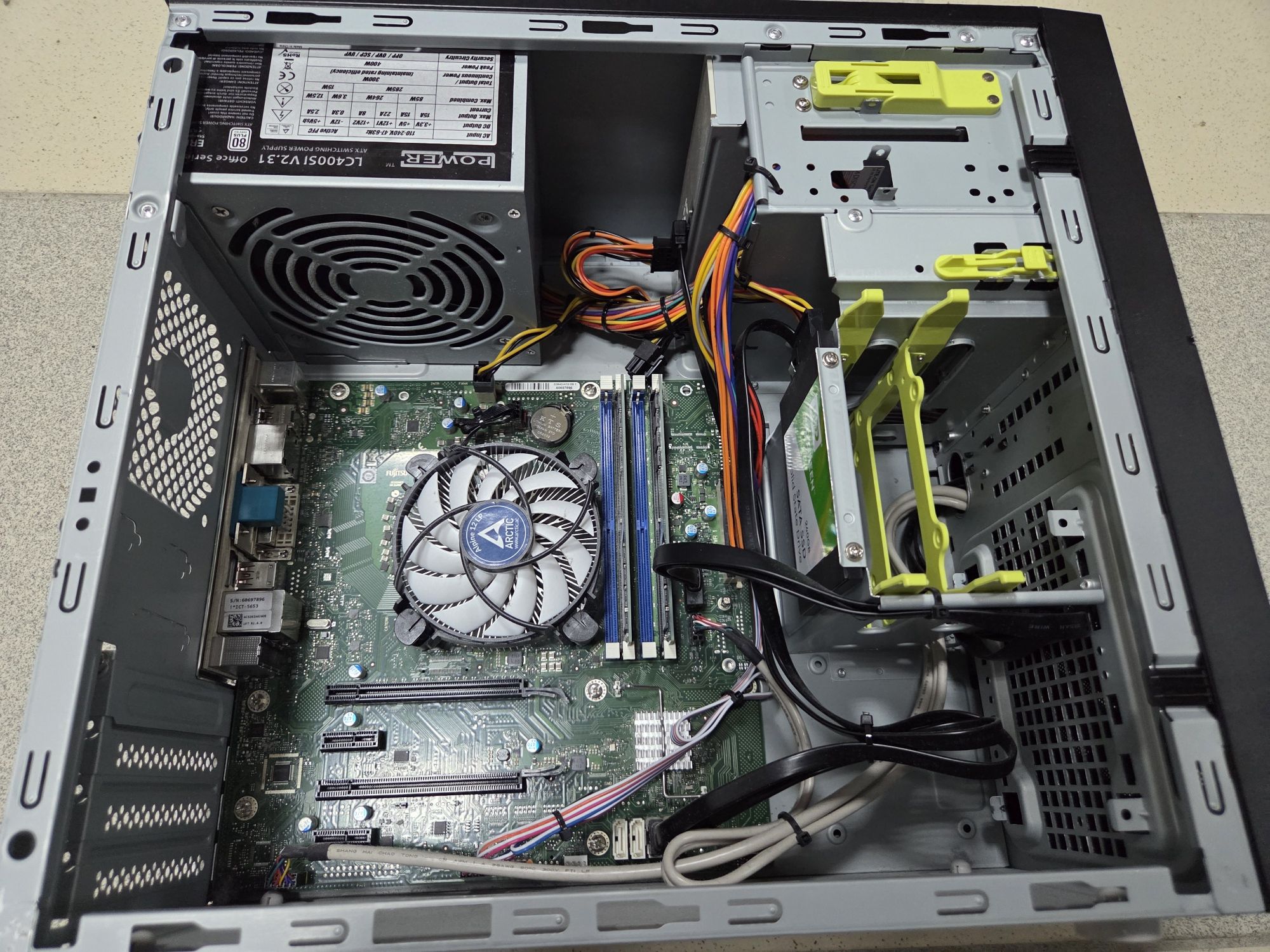 HYRICAN Core i3-8100(4x3.20/16GB DDR4/240GB SSD/UHD 630 1GB)
