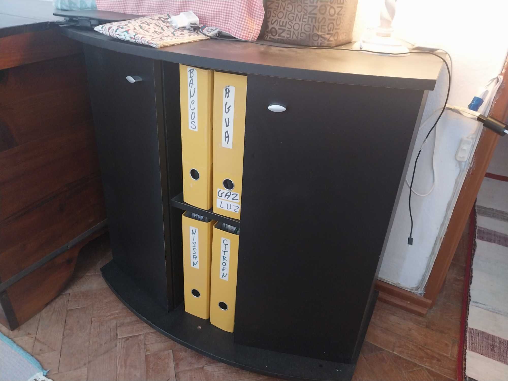 Movel  2  Portas