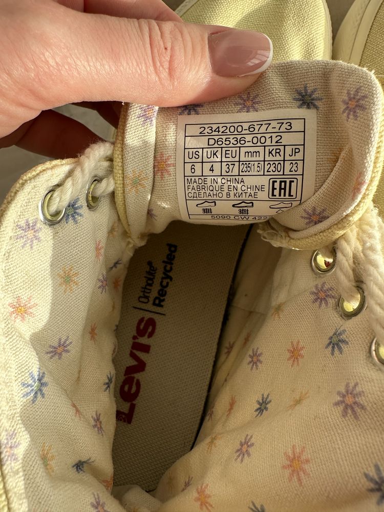 Levi’s кеди жіночі (37 розмір) ОРИГІНАЛ