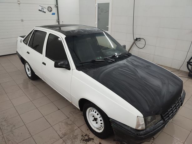 Opel kadet E 1.3