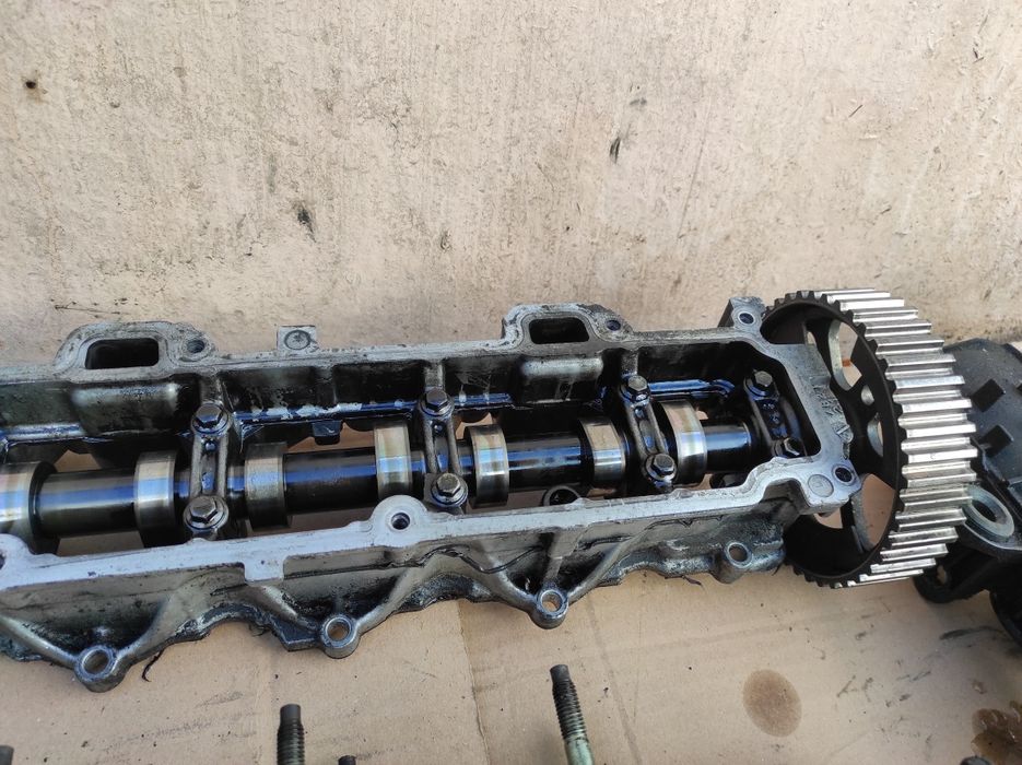 Головка блока двигуна мотора форд фієста МК6 1.4tdci ford fiesta MK6