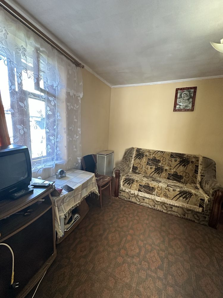 Продаж будинку- квартири у Львові Рясне
