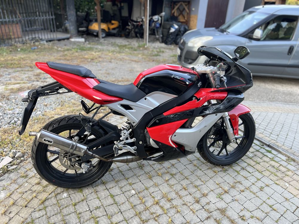 Peugeot Xr7 50 ! Am6 ! LeoVince v6 ! Tzr gpr