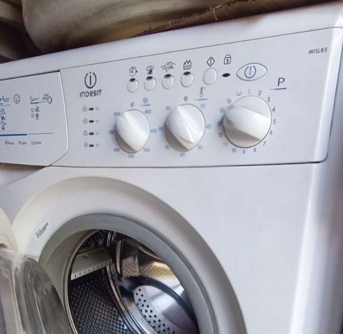 Стиральная машинка под ремонт