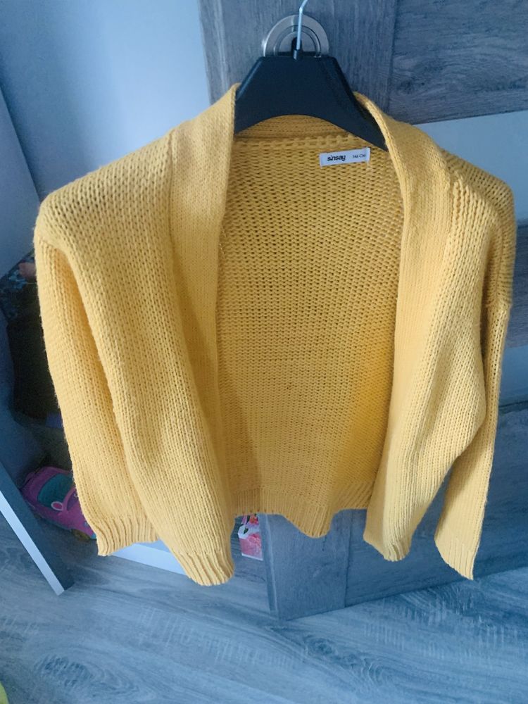 Sweter kardigan 146