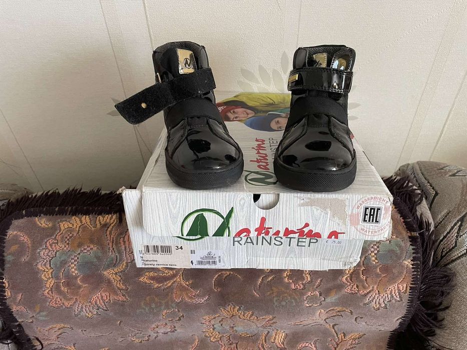 Детская обувь для девочки