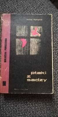 Ptaki z sadzy-Andrzej Wydrzyński