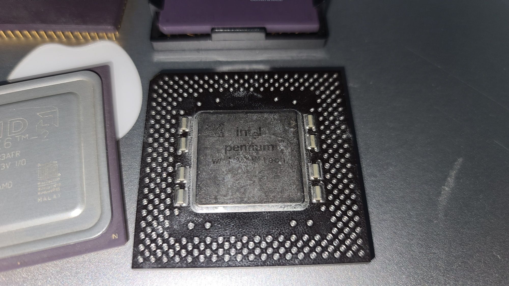 Stare procesory Intel Pentium MMX, 486, AMD, IBM Cyrix