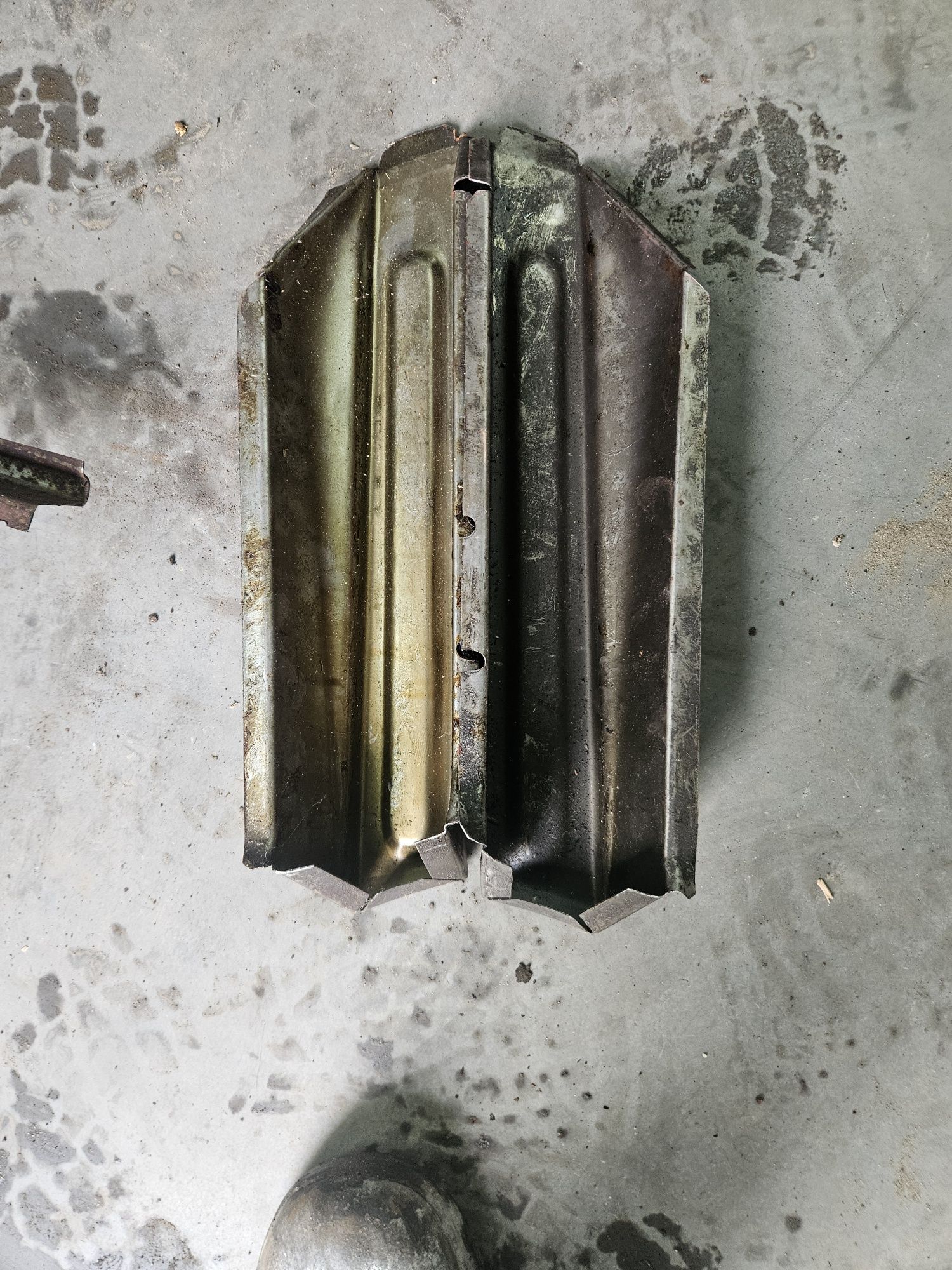 Zastrzał wzmocnienie fiat 125p