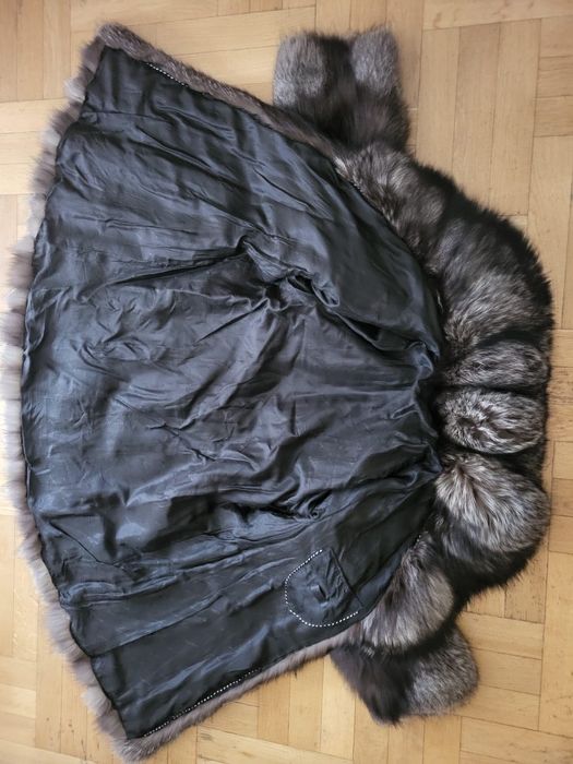 Piękne futro z lisa rozmiar XL