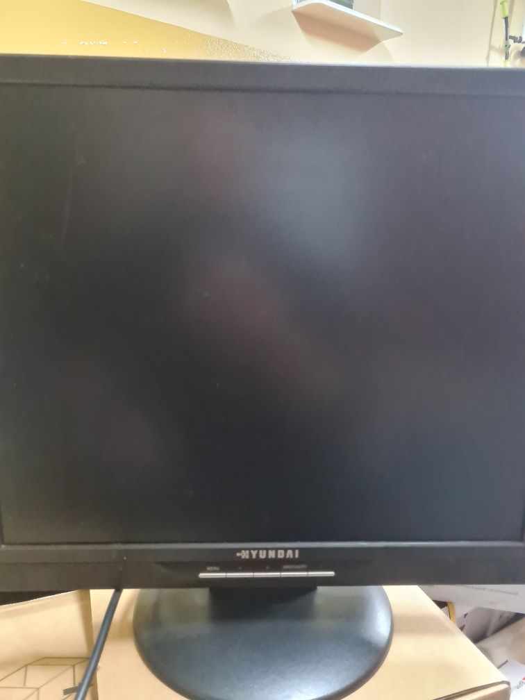Monitor  do komputera 19 cali