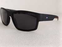 Tommy Hilfiger_męskie czarne okulary przeciwsłoneczne z filtrem UV 40