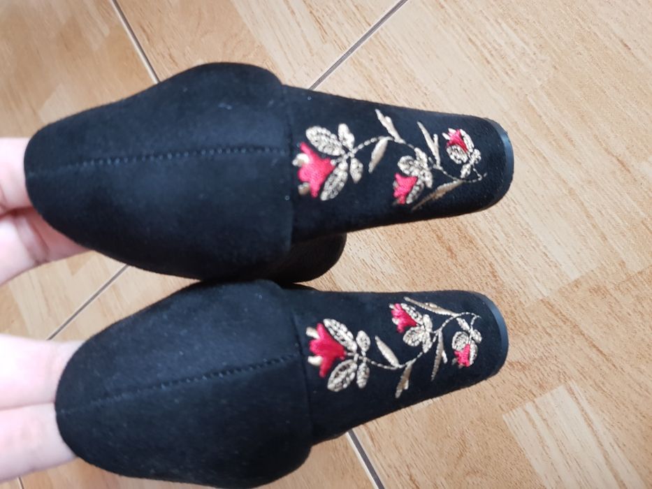 Szpilki, buty na obcasie