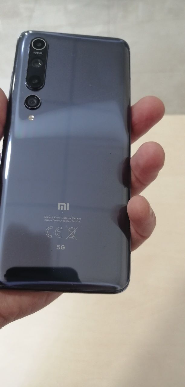 Продам свой Xiaomi mi 10