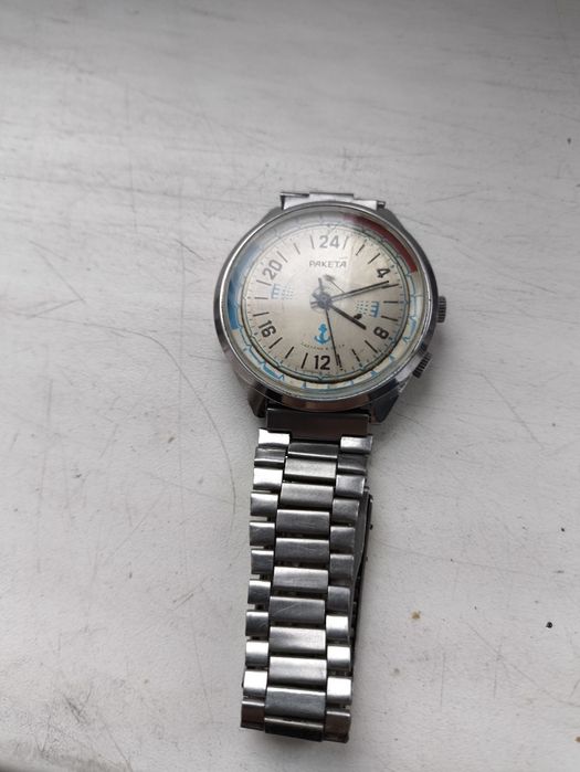 Zegarek kolekcjonerski RAKETA 24h