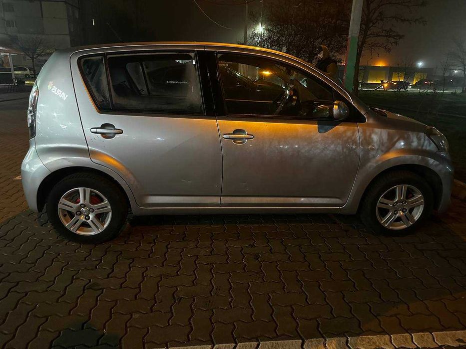 Subaru Justy 2010